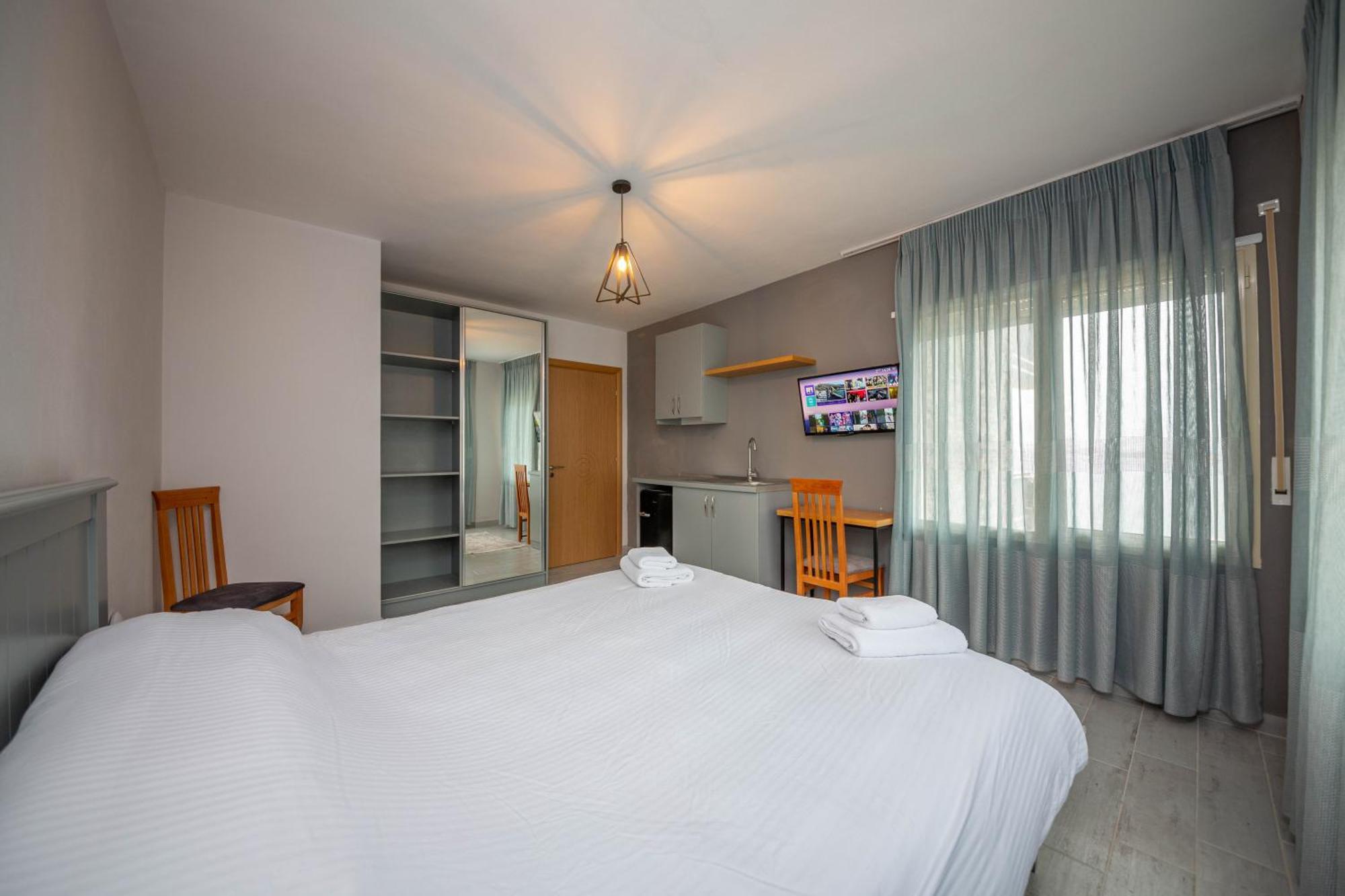 Aerial Hotel & Spa Влёра Экстерьер фото