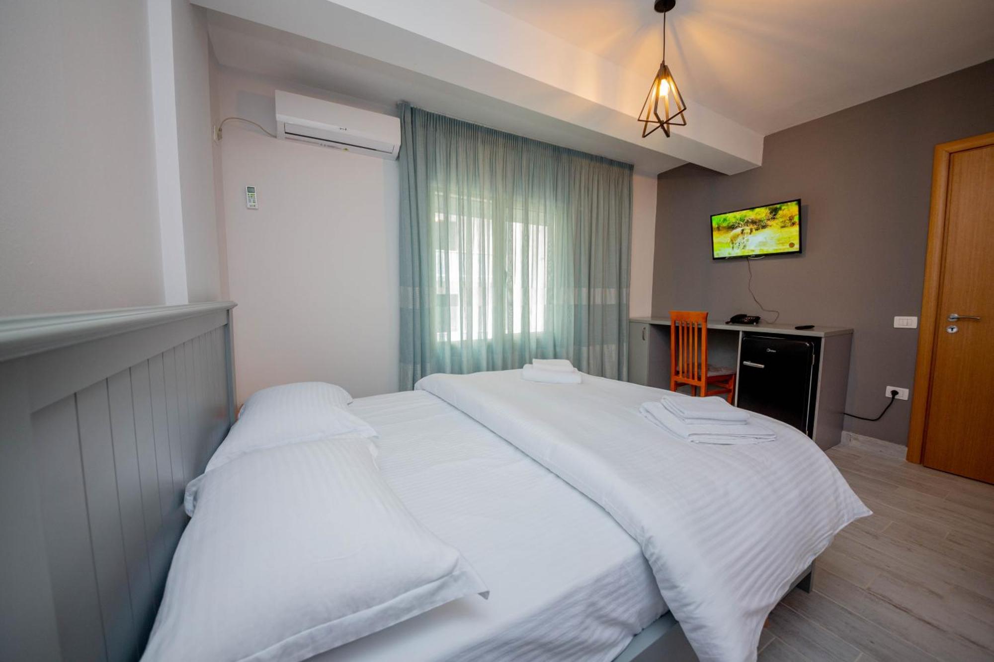 Aerial Hotel & Spa Влёра Экстерьер фото